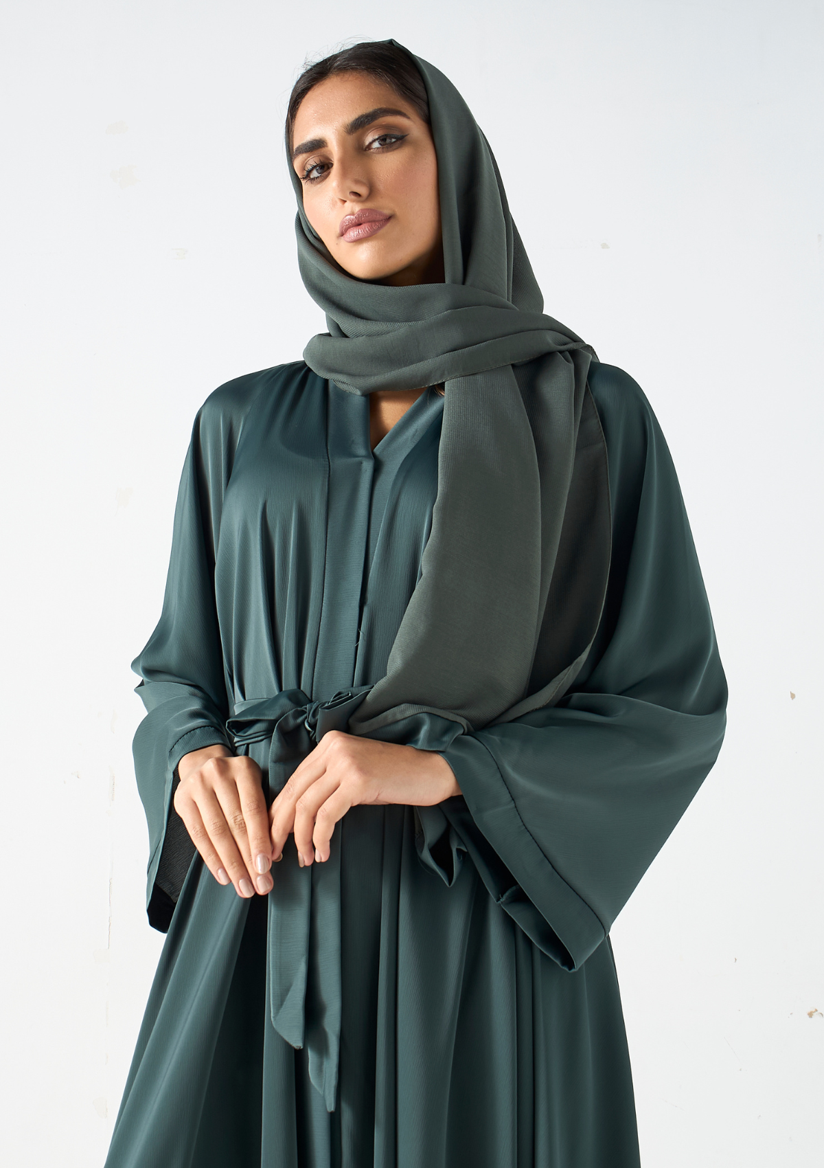 Flared Abaya with Tie-Up Waist and Hijab