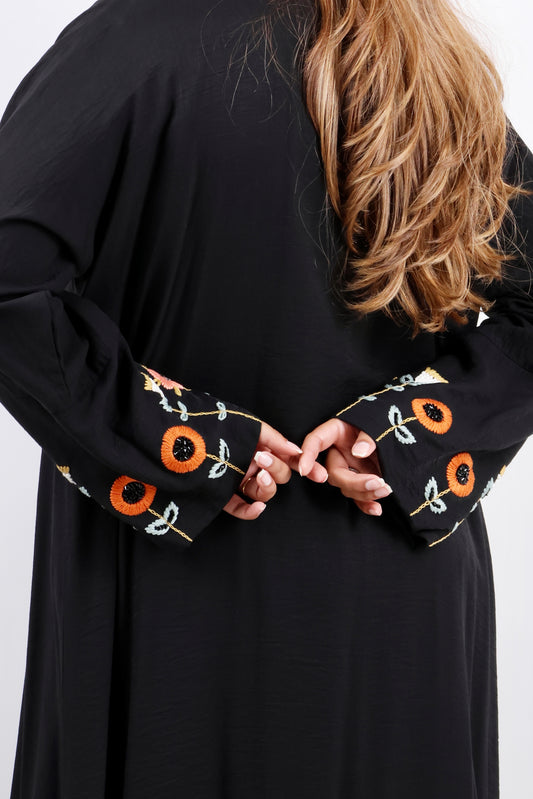 Floral Cuff Classic Black Abaya