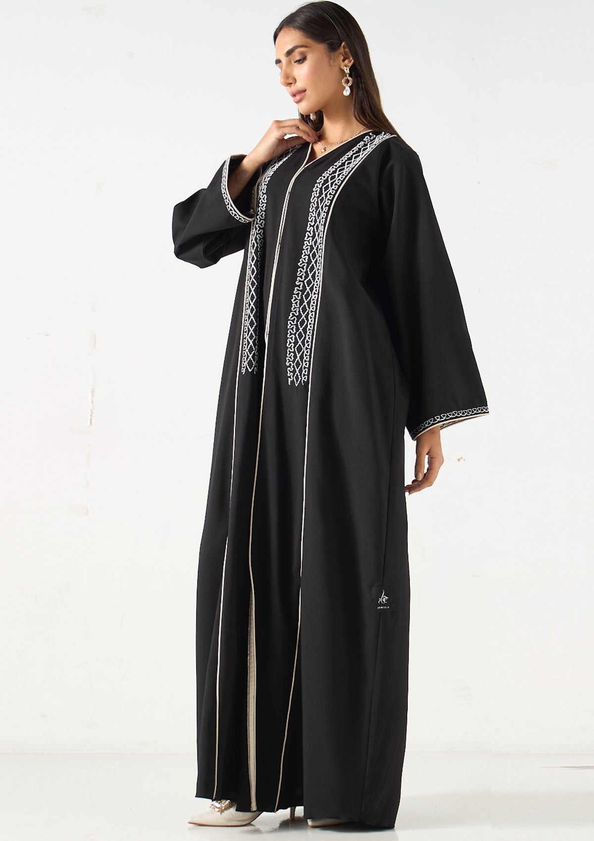 Embroidered V-neck Abaya with Hijab