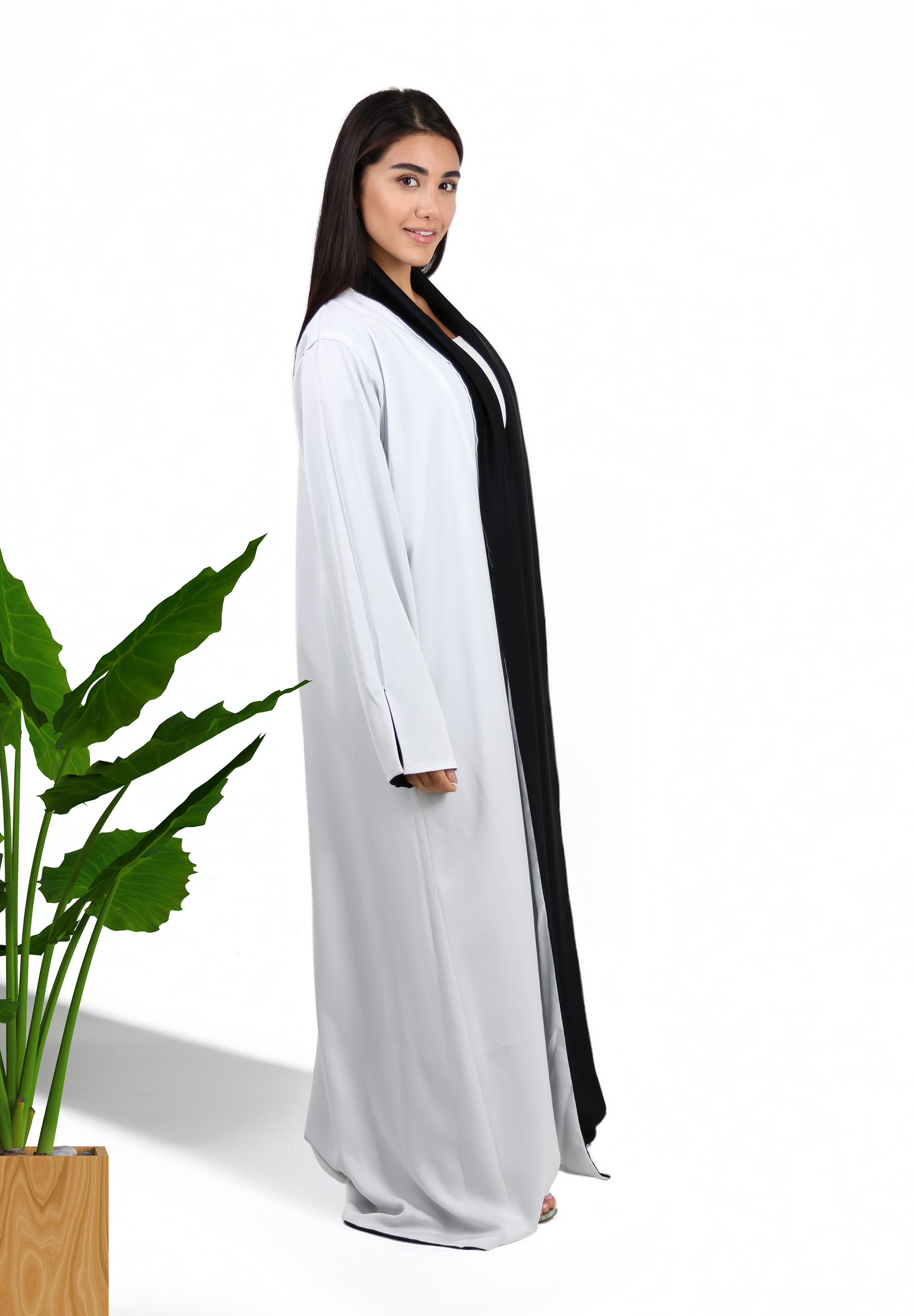 2-in-1 Women's Two Colour Reversible Abaya - Black and White
