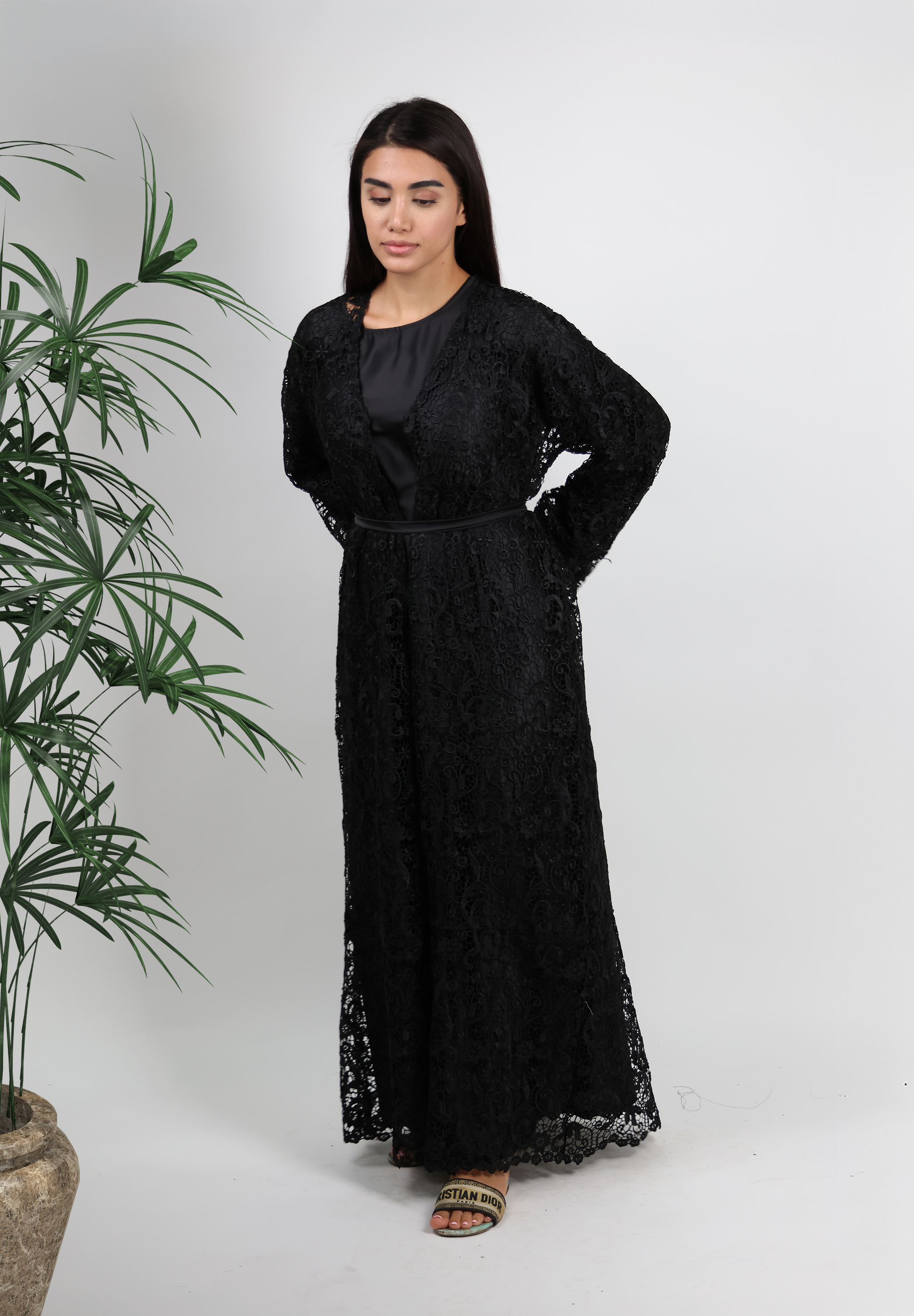 Exquisite Black Lace Overlay Abaya - Timeless Elegance