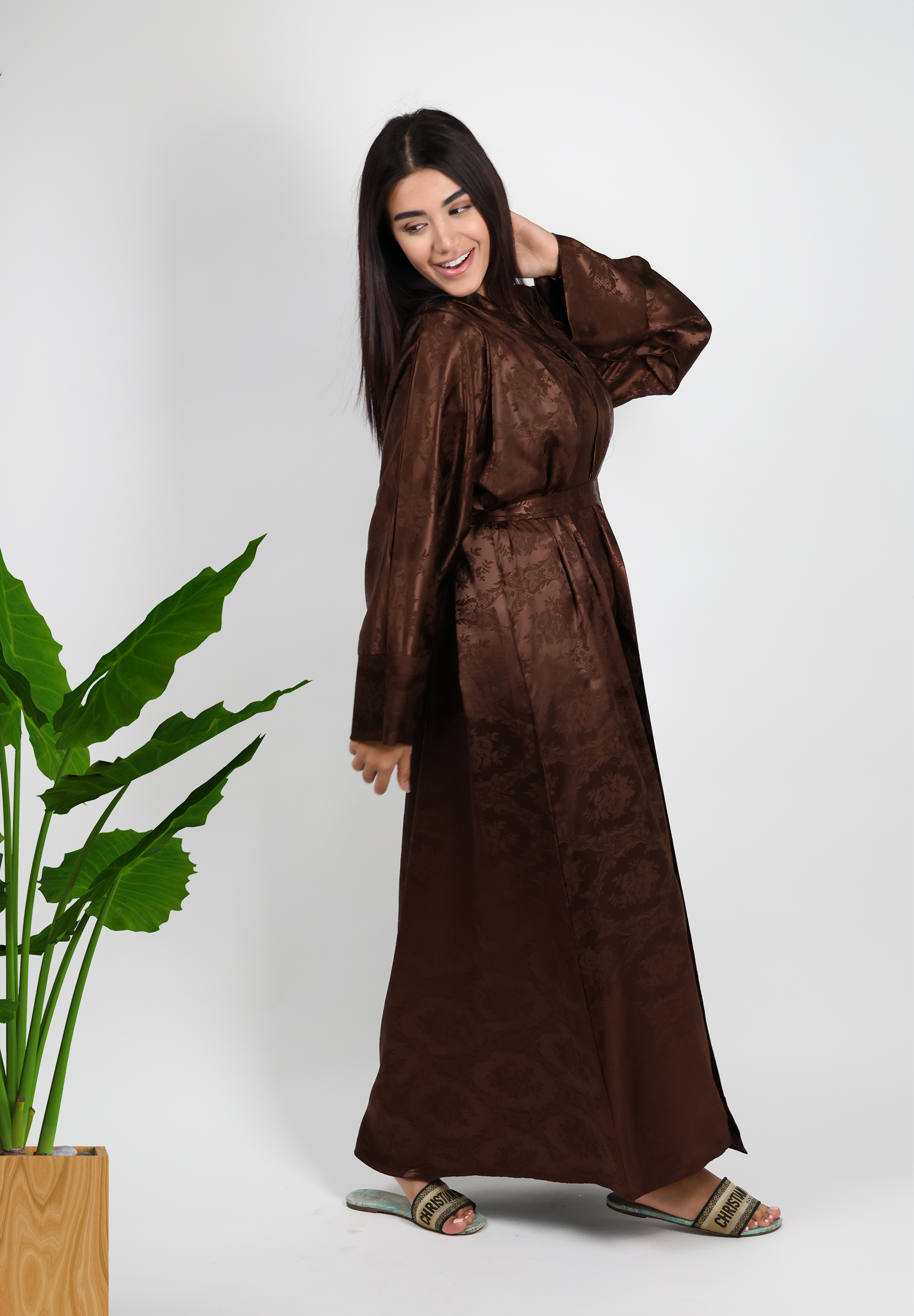 Luxurious Chocolate Brown Jacquard Abaya - Subtle Elegance