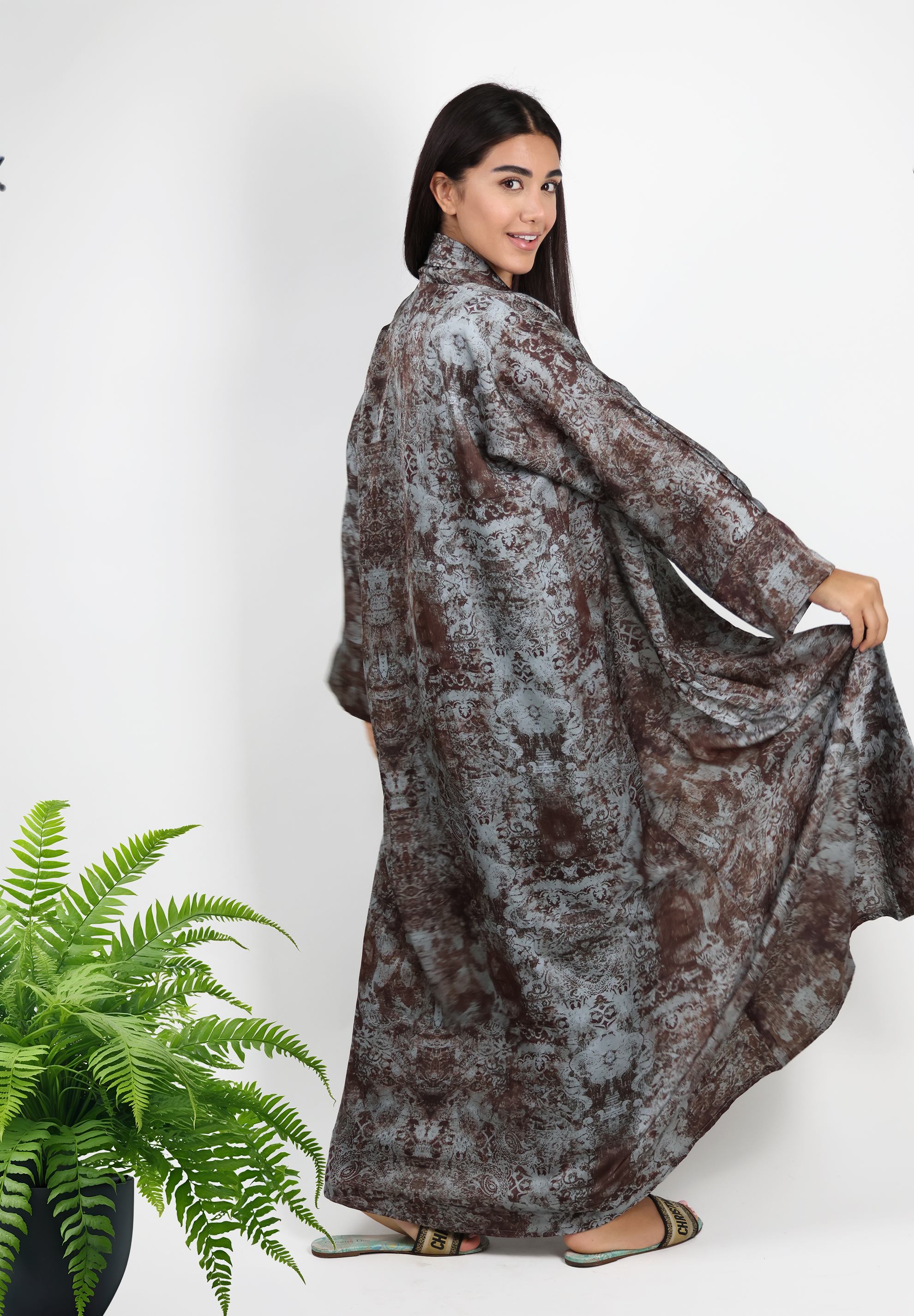 Artisan Distressed Print Abaya - Earthy Grey & Rust Hues