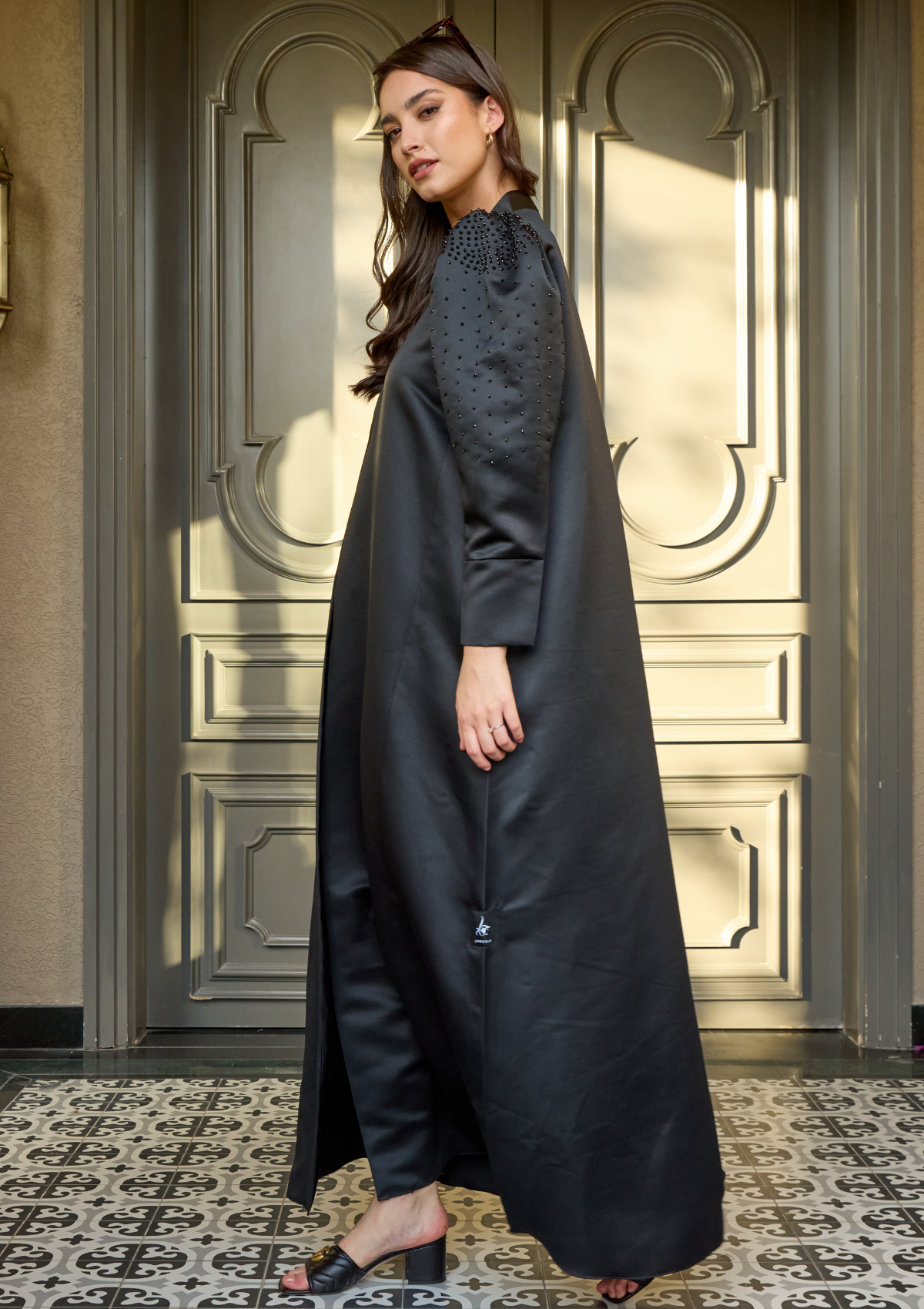 Jameela Black Fashion Abaya with Puff Sleeve – Elegant Modest Fashion for Women