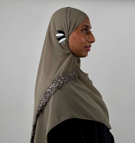Jameela Complete Hijab Essentials Styling Set – Caps, Pins & Magnets Included